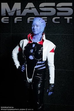 Aria T'loak (Mass Effect) cosplay - Photo by Morataya Photography