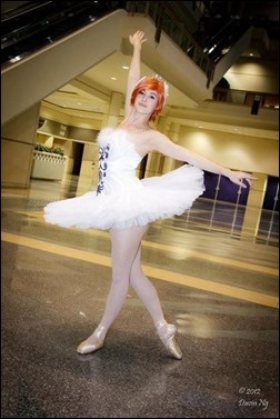 Princess Tutu cosplay - Photo by Davin Ng