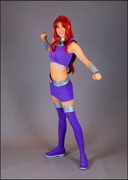 Katie George as Starfire