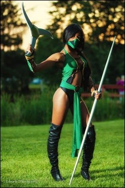 Maki Roll as Jade (Mortal Kombat) (Photo by G. Edwards Photography)