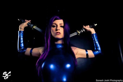 Stacey Rebecca as Psylocke (Photo by Sonesh Joshi Photography)