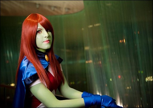 Sirene as Miss Martian (M'gann M'orzz) [Young Justice] (Photo by Carroll K.)