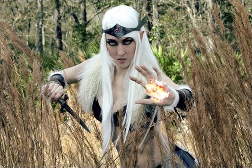 Jenifer Ann as Skyrim High Elf (Photo by Brian Moilanen)