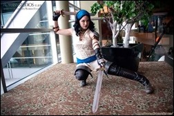 Olivia Ward as Dragon Age Isabela (Photo by Robbins Studios)