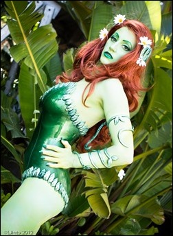 Abby Dark Star as Kotobukiya Poison Ivy (Photo by LJinto)