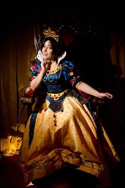 Neferet as Snow White (Photo by Sebastian Gambolati)