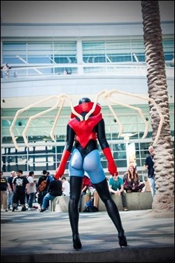 Tenleid Cosplay as Bleez (Photo by Johns Photography)