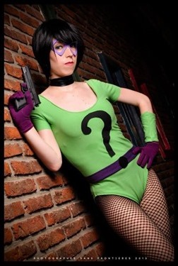 Romi Lia as Echo - Riddler helper (Photo by Fernando Brischetto)