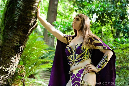 Jerikandra Cosplay as Queen Antonia Bayle of Everquest 2 (Photo by A Spark of Glamour)