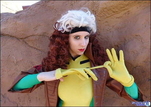Sheikahchica Cosplay as Rogue (Photo by Eurobeat Kasumi Photography)