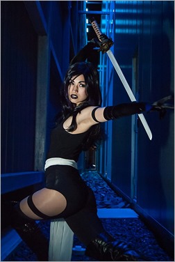 Vanessa Wedge as Psylocke (Photo by Adam Woz)