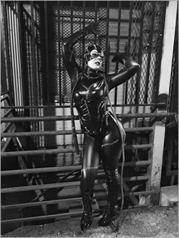 DC Doll as Catwoman (Photo by JW Photography & Dezcreepcore)