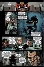 Predator vs. Judge Dredd vs. Aliens #2 Preview 1