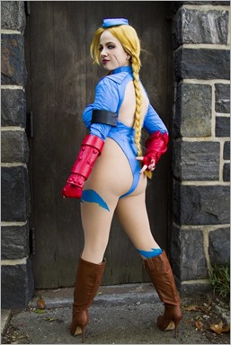 Elena Blueskies Cosplay as Cammy (Photo by HSL Photography)