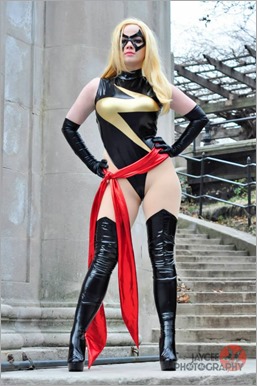 Elena Blueskies Cosplay as Ms Marvel (Photo by Jaycee Estrella Photography)