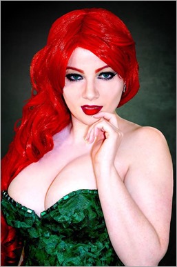 Elena Blueskies Cosplay as Poison Ivy