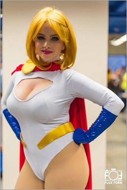 Elena Blueskies Cosplay as Power Girl (Photo by Flux_form)